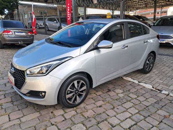 HYUNDAI HB20S 1.6 PREMIUM 16V FLEX 4P AUTOMÁTICO HYUNDAI HB20S 1.6 PREMIUM 16V FLEX 4P AUTOMÁTICO